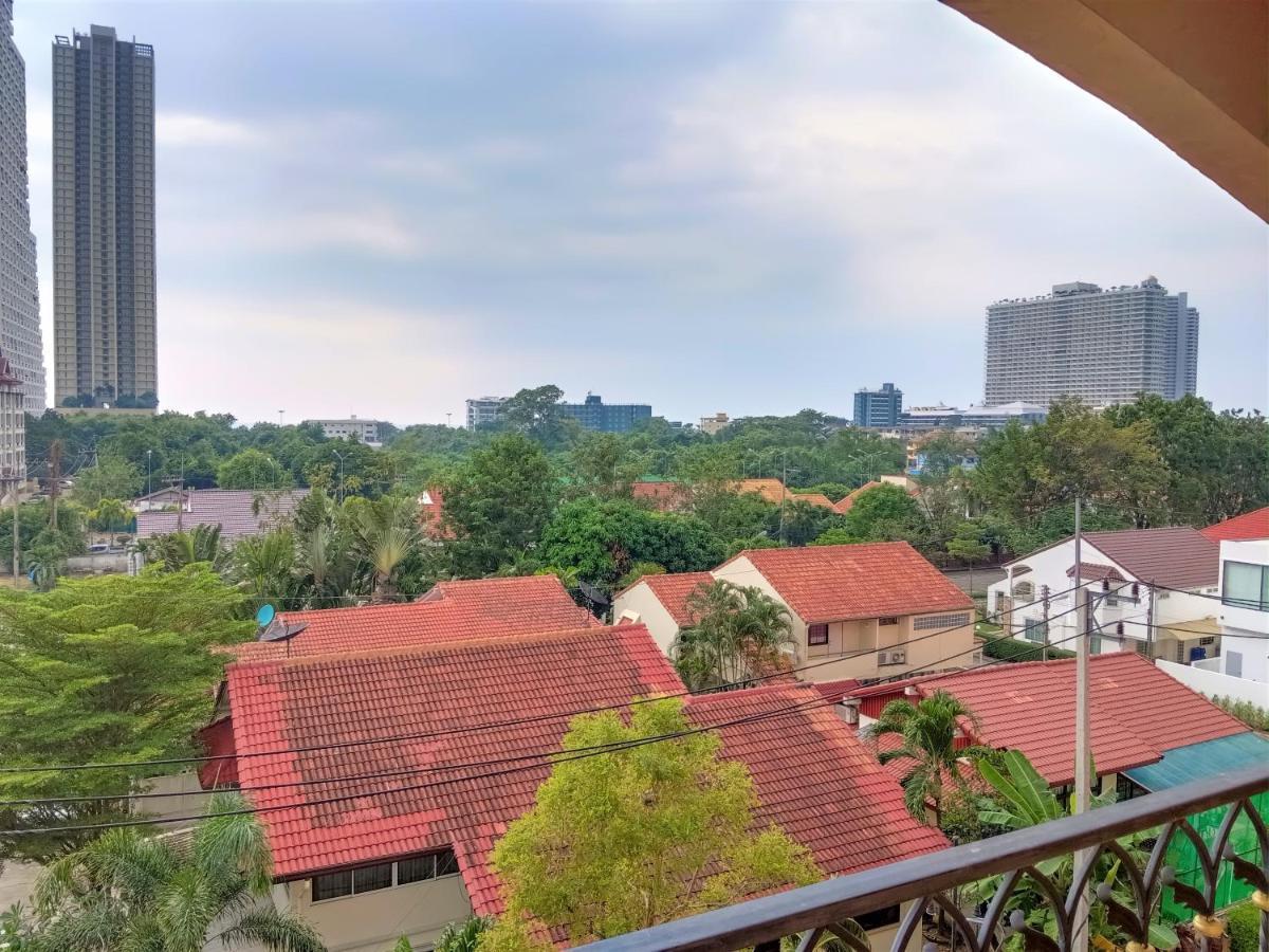 Seven Seas Condo Resort Beautiful Location Jomtien pláž Exteriér fotografie